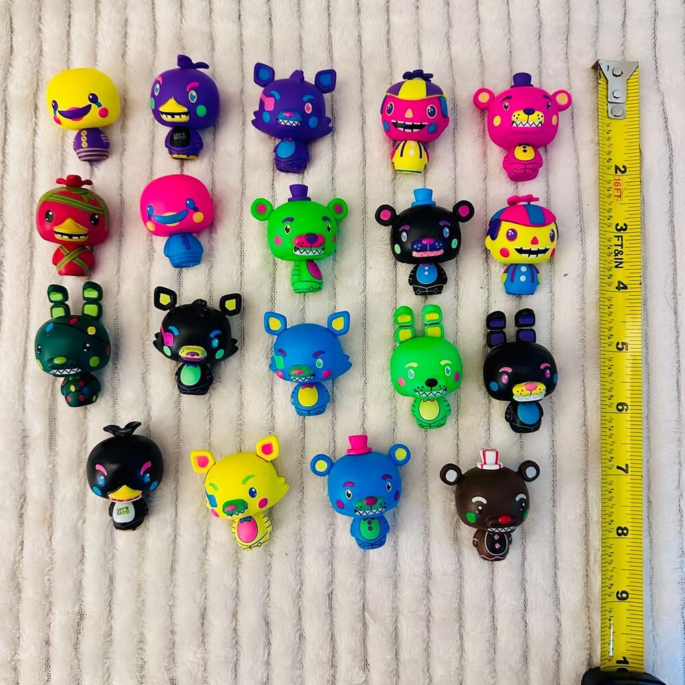 Five Nights Mini Figures Bundle